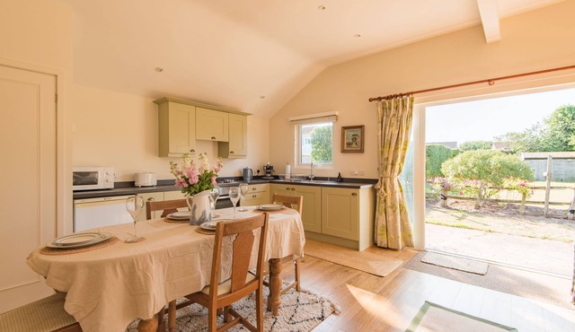 Stable Cottage, Sandwich Bay