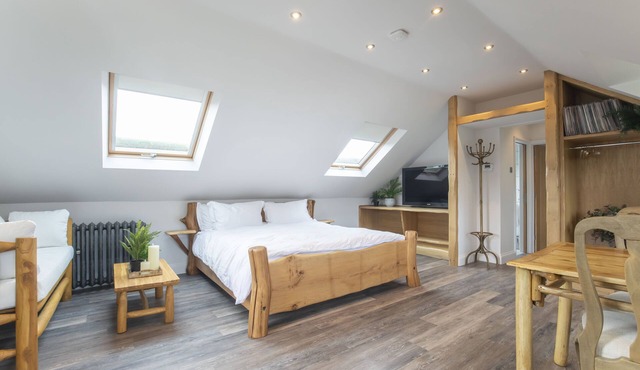 Stable Lodge Boutique B&B