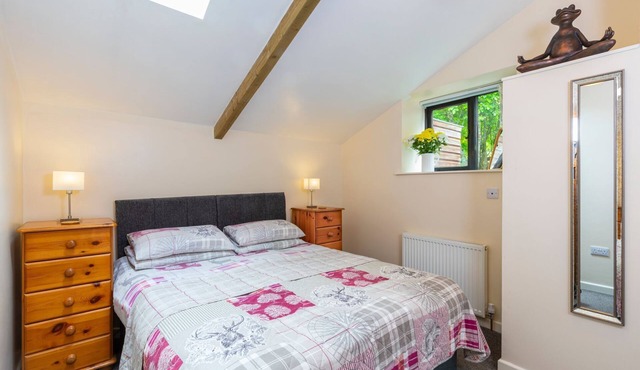 Stables Cottage - deep in the Devon countryside