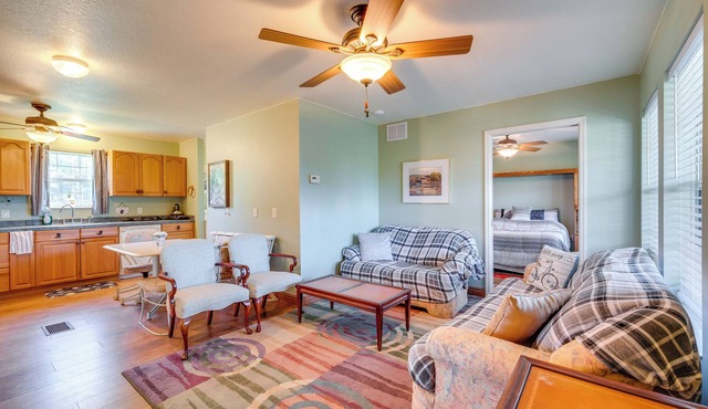 Stables & Indoor Pool Access: Lecanto Retreat!