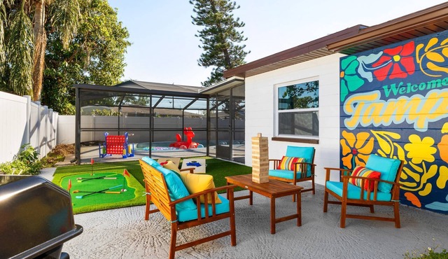 Stadium Splash! Walk to Ray Jay, Private Pool, Games, Putting Green & More – Perfect Tampa Stay!