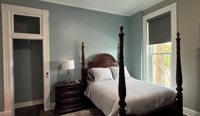 Stadium Stay #3, Walk to Lucas oil Stadium and convention center, free parking.