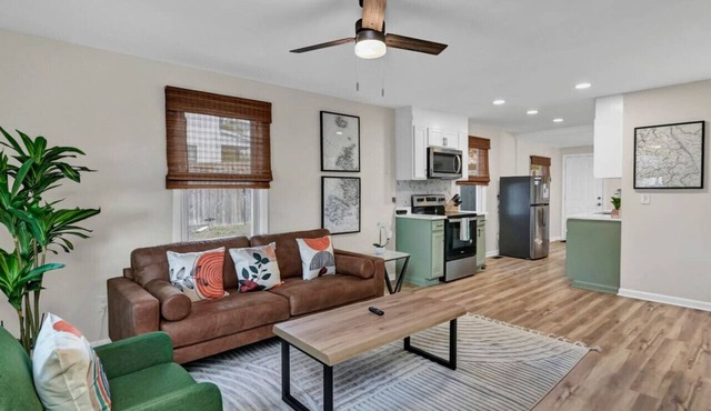 Stadium View Stay | 2BR 1 BA in Rosewood