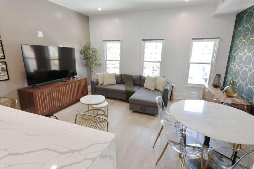 Stairway to Heaven - Parking