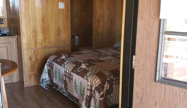 Stampede Cabin 1- Tombstone