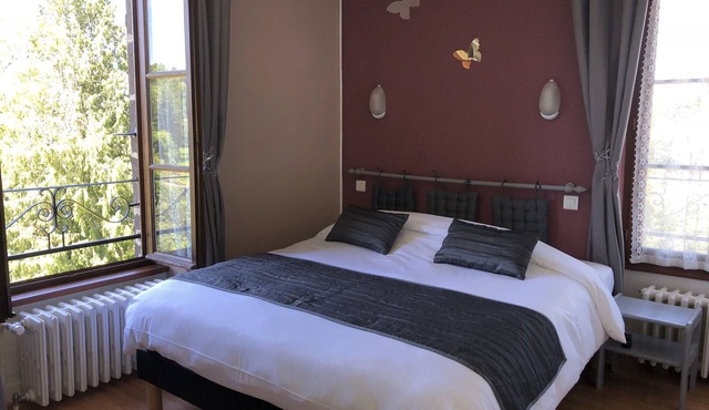 Standard double room