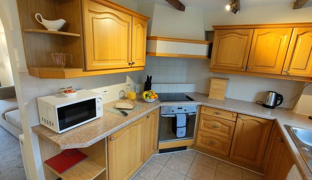 Standard-Apartment-Private Bathroom