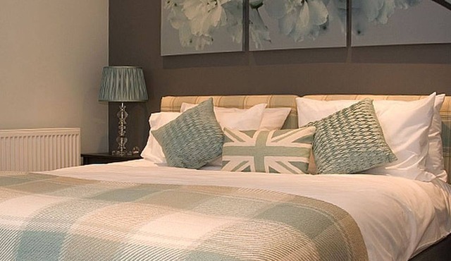 Standard Double Wet room Disabled access Room at The Keep