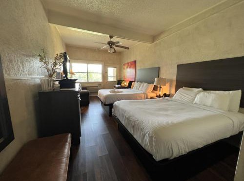Standard Family Room