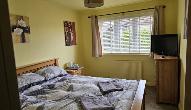 Standard - kingsize - Share Bathroom