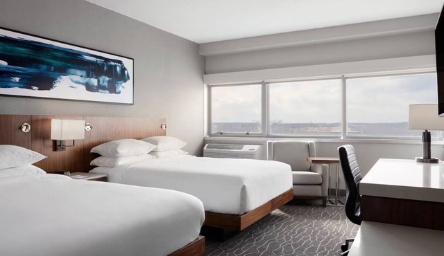 Standard Room with 2 Beds at Delta Hotels by Marriott Woodbridge, 3 Units