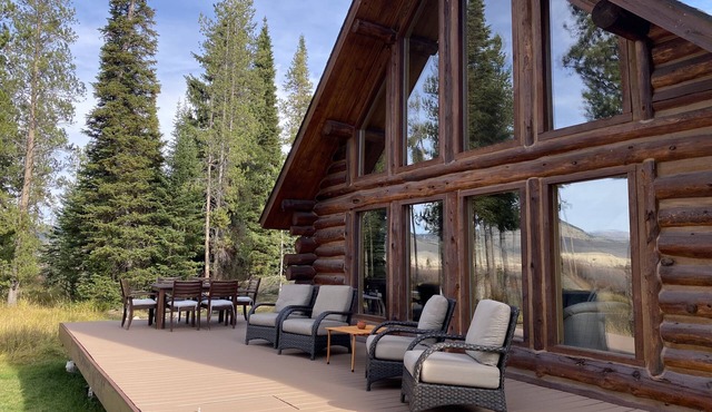 Stanley Mountain Cabin with Viewsn