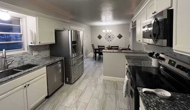 Stanley Rother Shrine Vacation Home. Spacious, with easy access to Main Highways