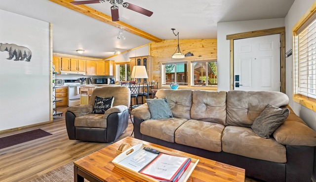 Stanley Stays - The Ponderosa Pine Cabin