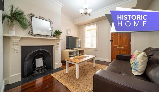 Stanley Street Cottage