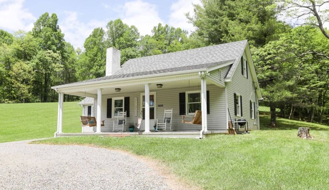 Star Brook Gardens by Buffalo Mountain Getaway