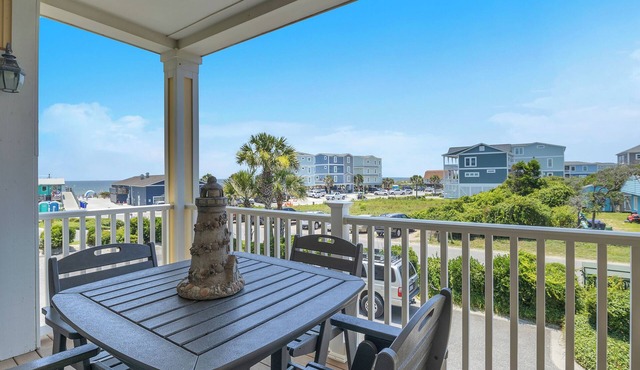 Star Fish: Ocean View Condo with Pool and Hot Tub