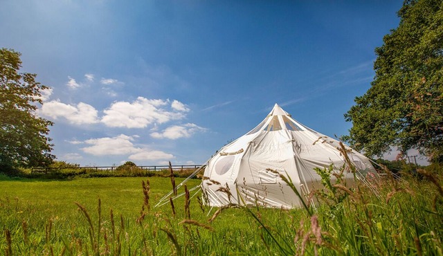 Star Gazing Bell Tent Farm Stay