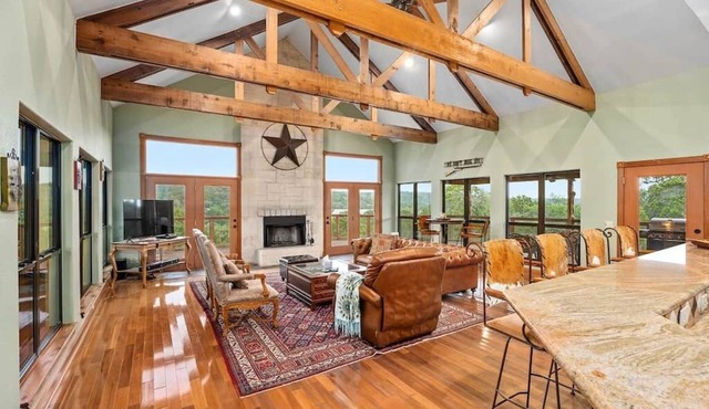Star House | Private Views Hill Country Comfort Grill