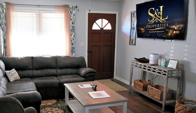 Star Meadows - 3 Bedroom Beautiful Home near Starkville, MS