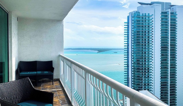 Star Stay Miami - Yellow@Brickell - Balcony & Parking