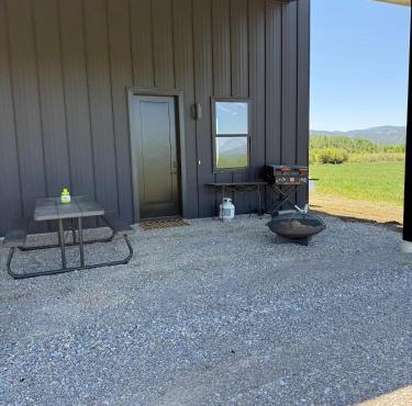 Star Valley Barndominium Unit B