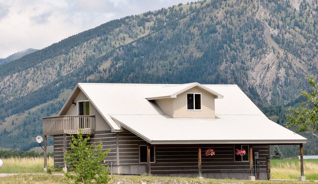 Star Valley Lodge - Welcome to Yellowstone 1890