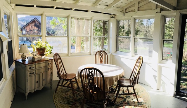 StarField Cottage.The Perfect Cooperstown Dreams Park Getaway!