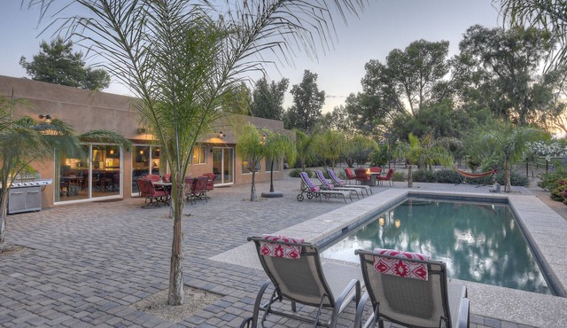 STARFIRE Golf VIEW, Pvt POOL w/opt Heat, Putting Green, Fire Pit, 10 mins to Old Town