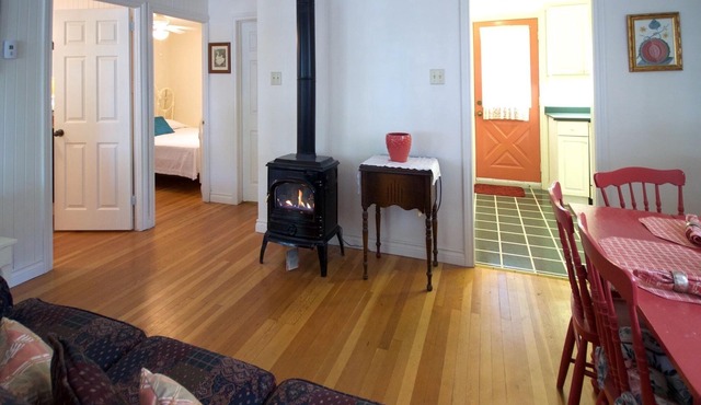 Starfish Cottage- Waiting For Your Stay!