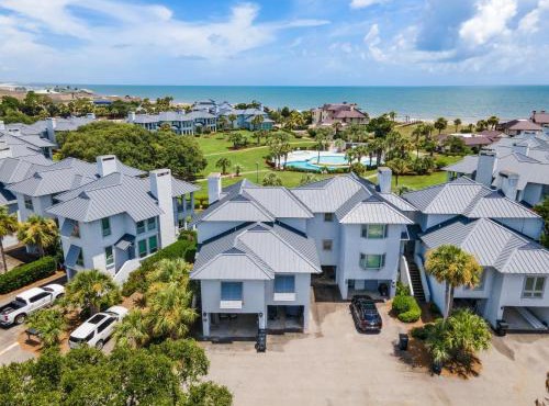 Starfish Legacy villa by Peace Vacations