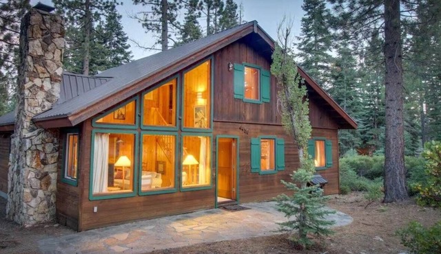 Stargazer Chalet in Carnelian Bay