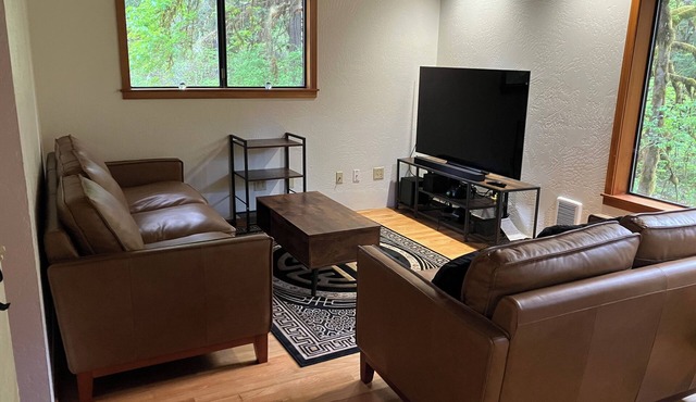 Stargazer’s Creekside Retreat on Big Fall Creek