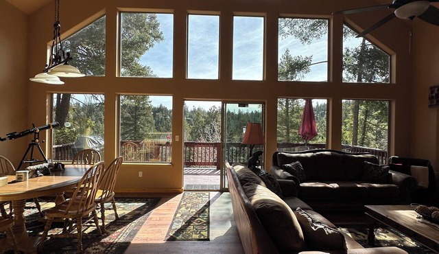 Stargazing Family Cabin, 2mi to Burro St & Hiking Trls. 2BR+Loft/Office, 2.5BA.