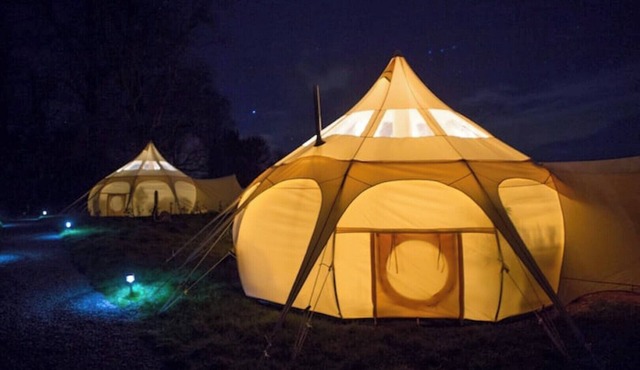 Stargazing, wood fires and hot tub