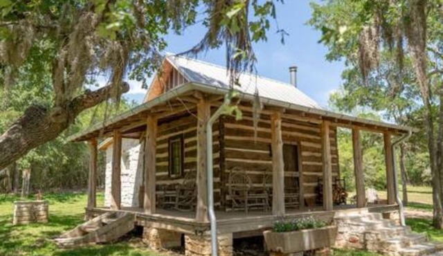 StarHill Farms Bader Cabin