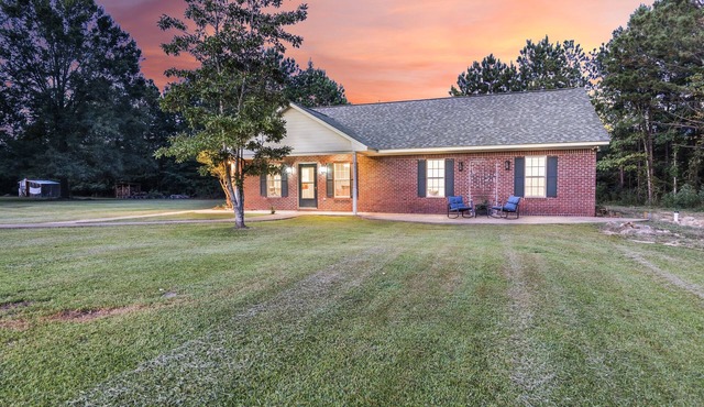 Starkville Storey, Fine Country Living, Quiet