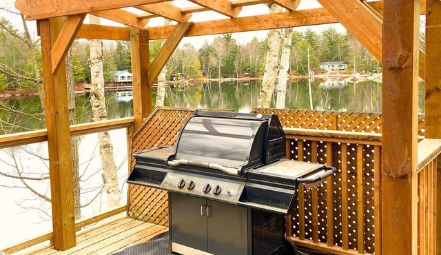 Starlink, Pool Table, Firepit, Muskoka Waterfront