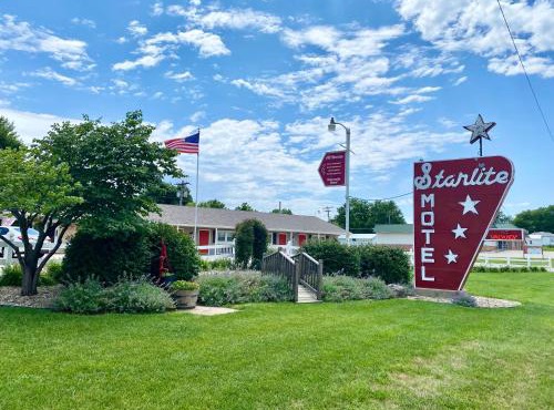 Starlite Motel
