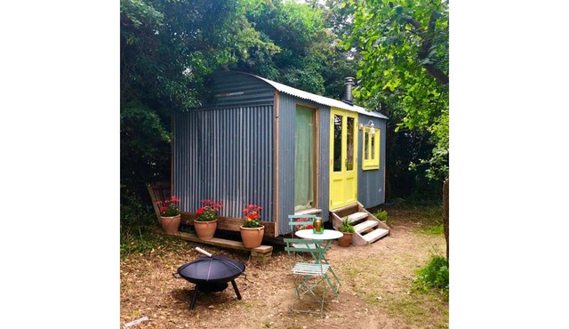 StarnashFarmhouse Cabin for Two
