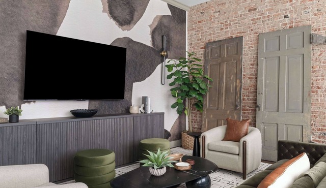 Starr Piano Carraway Luxury Near Broadway