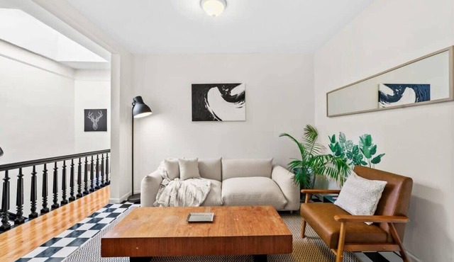 Starr Place II by RoveTravel Cozy 3BR Bushwick