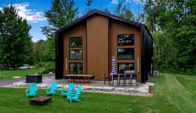 State-Of-The-Art 3-Bedroom Retreat on Scenic Chautauqua Lake, W/Lake-View!