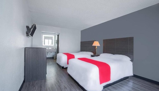 StateLine Stayovers Extended Stay Hotel