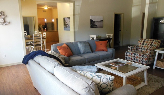 Staterooms 2D, Road View, newly built, seasonal heated pool, beach nearby