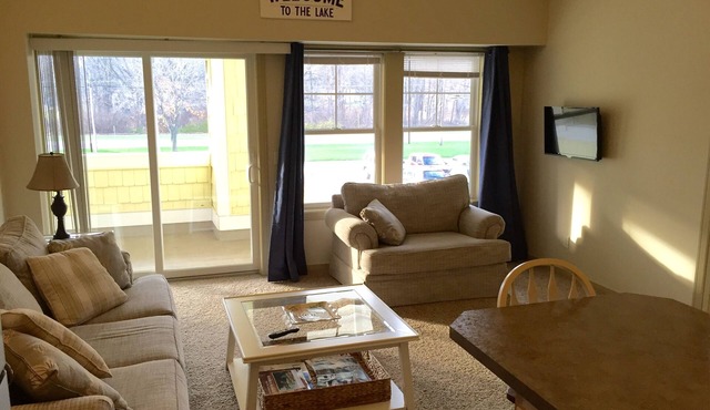Staterooms 2K, Road View, newly built, seasonal heated pool, beach nearby