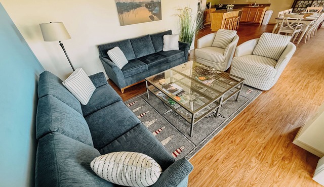 Staterooms 2Q, Waterside View, Heated Pool, Near Holland State Park Beach