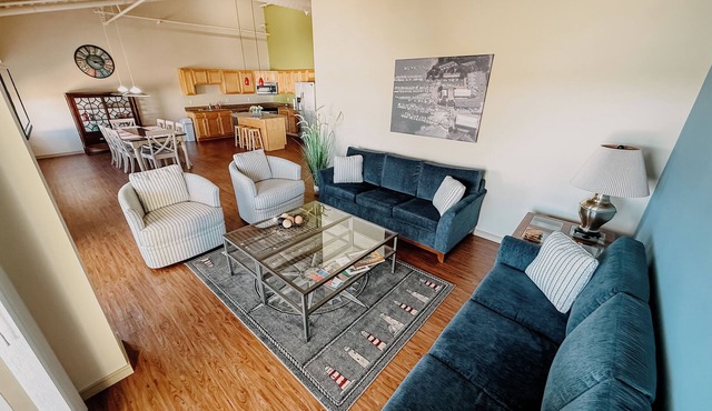 Staterooms 2R, Waterside View, heated pool, near Holland State Park Beach