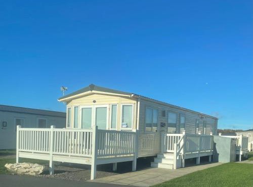 Static Caravan Saltcoats Ayrshire Scotland 3 bedroom balcony