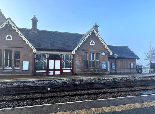 Station Cottage 4 Bed Cottage Ev Free Parking